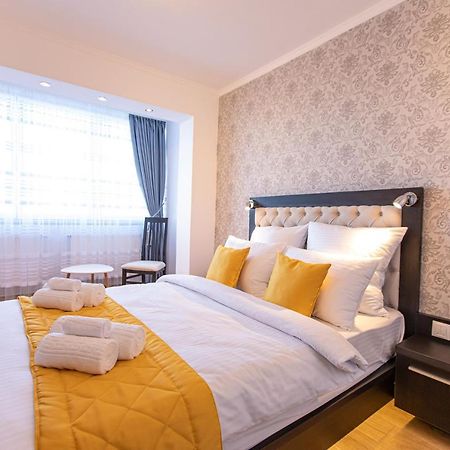 Onyx - Wonder Aparthotel ブラショフ エクステリア 写真