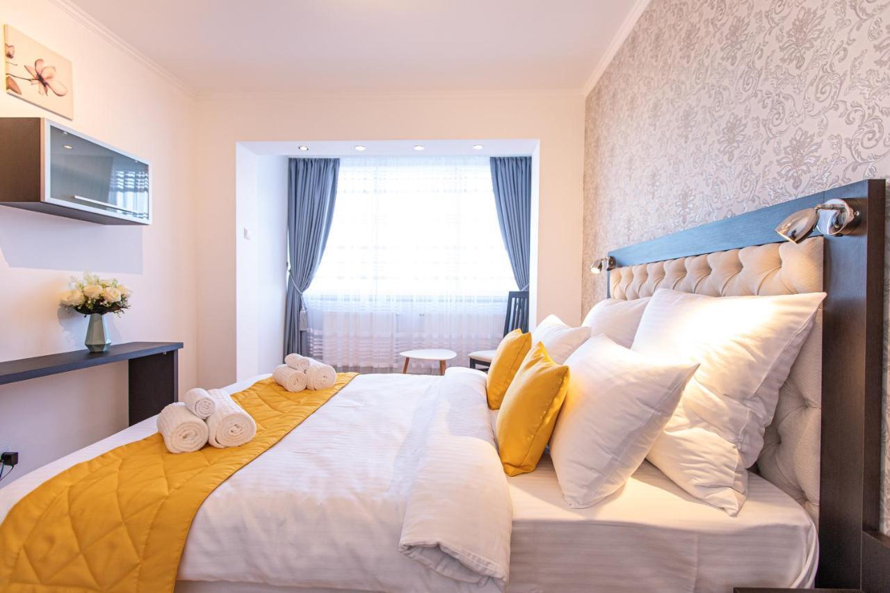 Onyx - Wonder Aparthotel ブラショフ エクステリア 写真